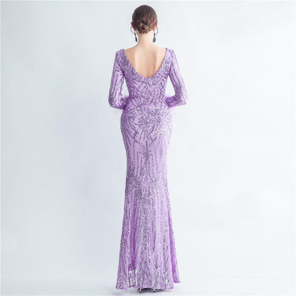 Vestido de gala color Lila manga larga con detalle en plumas y lentejuela / Bella