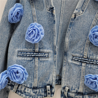 Chaqueta vaquera con flores azules / ocstr