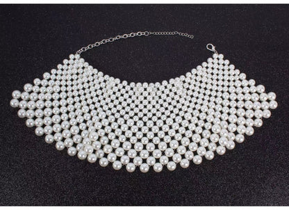 Collar de perlas circular