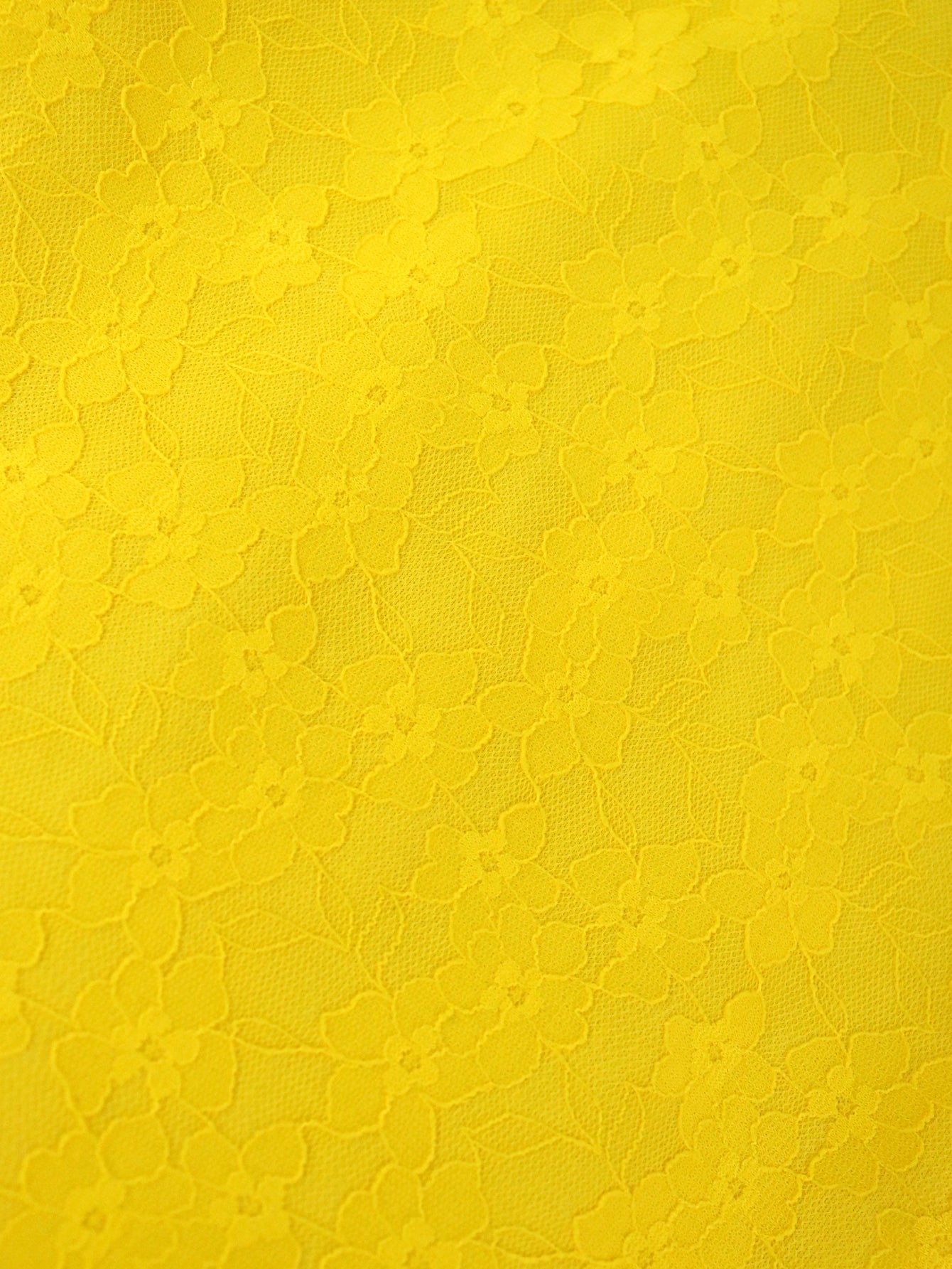 Vestido largo color amarillo  palabra de honor