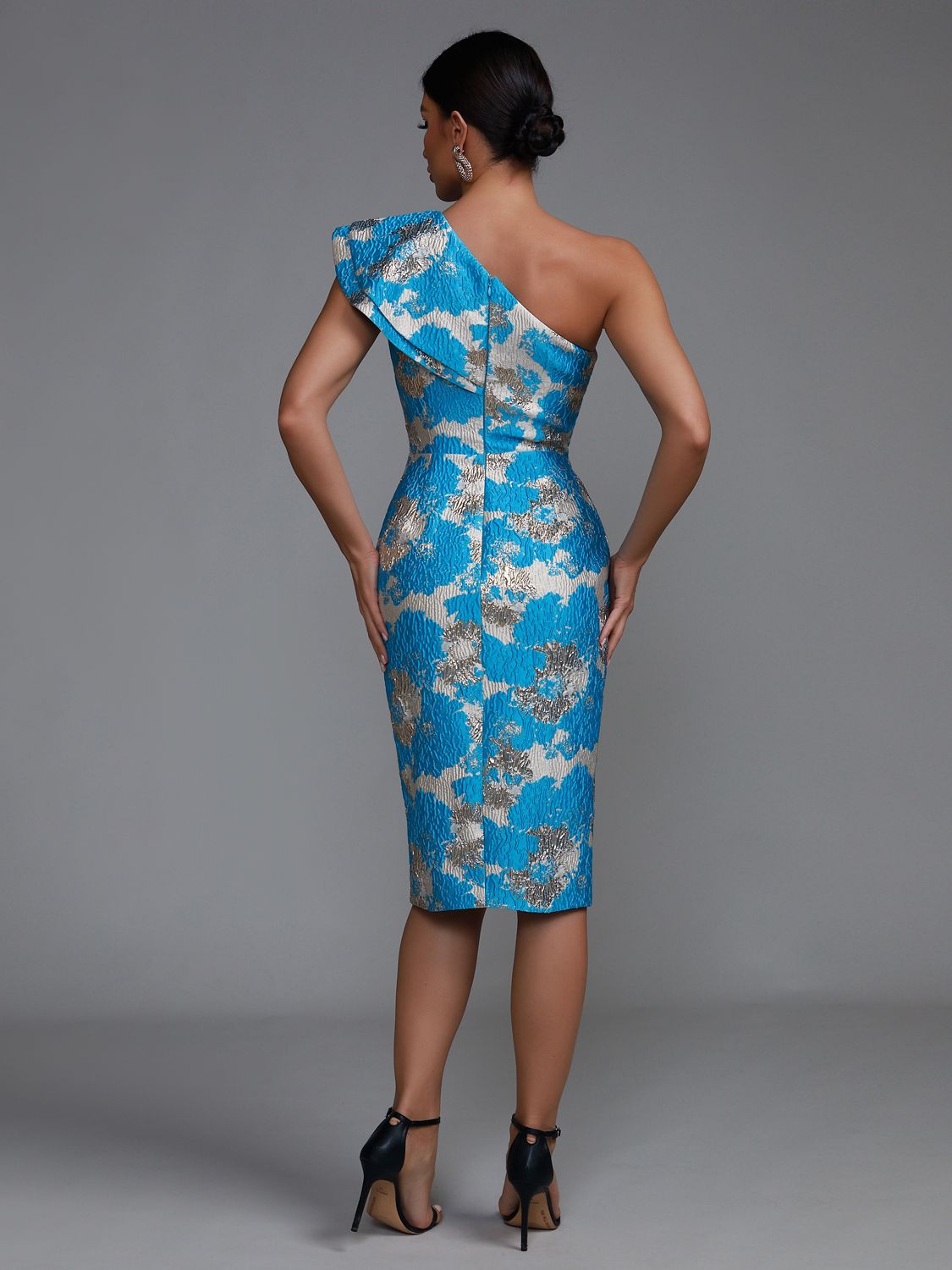 Vestido diseño elegante  estampado azul