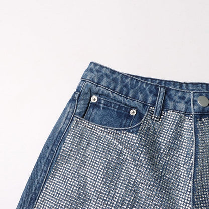 Jeans con brillantes en parte delantera con pata ancha