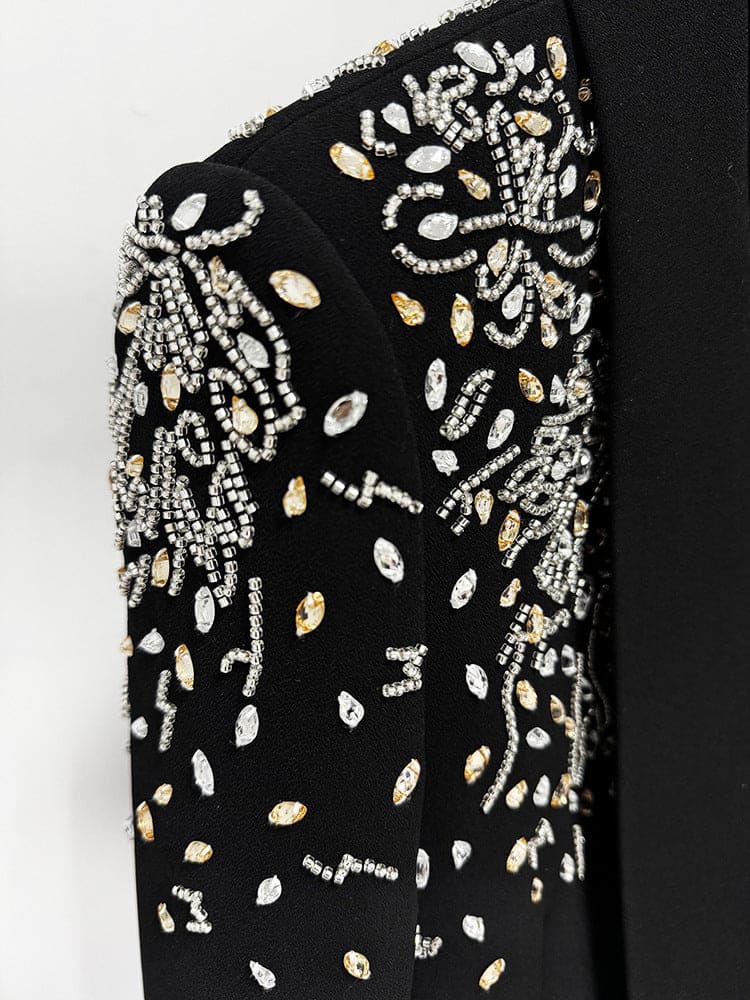 Blazer + pantalón detalles en hombros en piedras plateadas