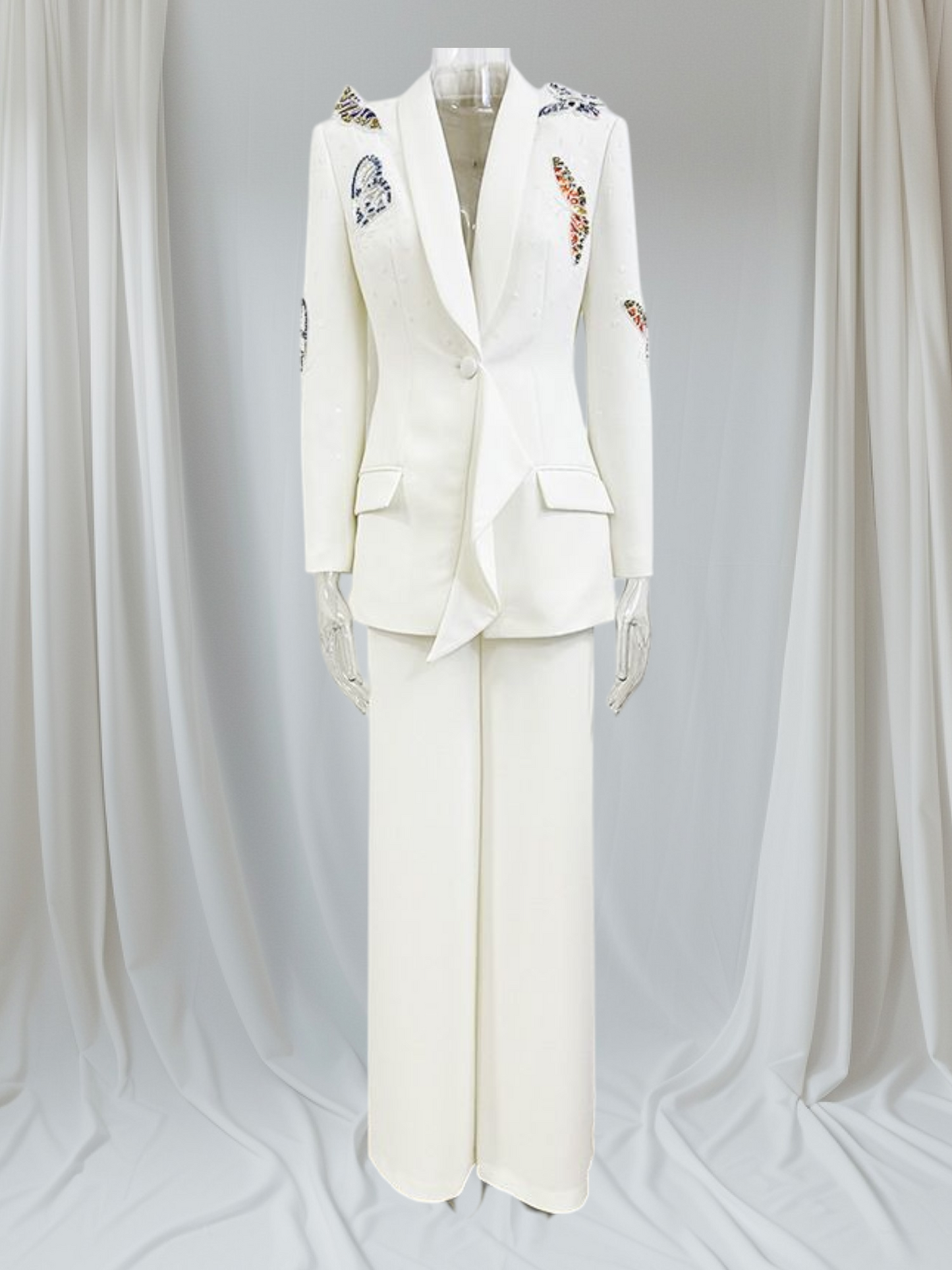 Blazer + pantalón ancho color blanco con detalles en mariposas de colores colección ocs